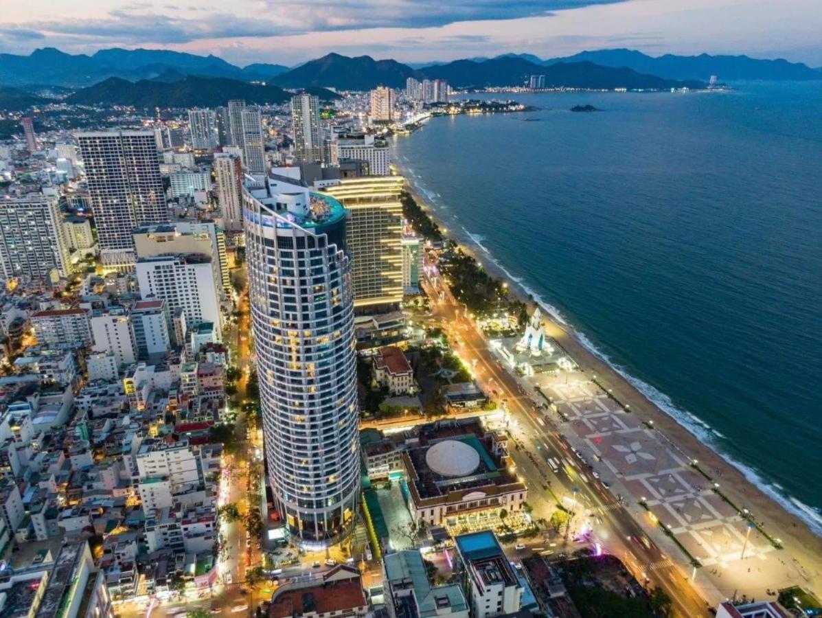 Luxury Seaview Panorama Nha Trang By Luna Exterior foto